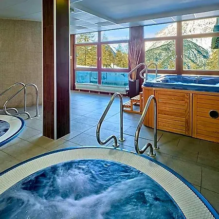 Hotel Sansicario Majestic 4*