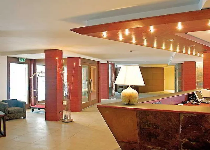 Sansicario Majestic 4* تْشيسانا تورَنيسي
